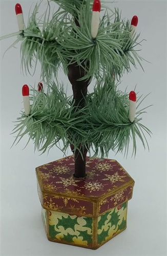 16 Table Top Feather Tree - Seafoam Stiff Feathers - Red Berries - 3 Rows